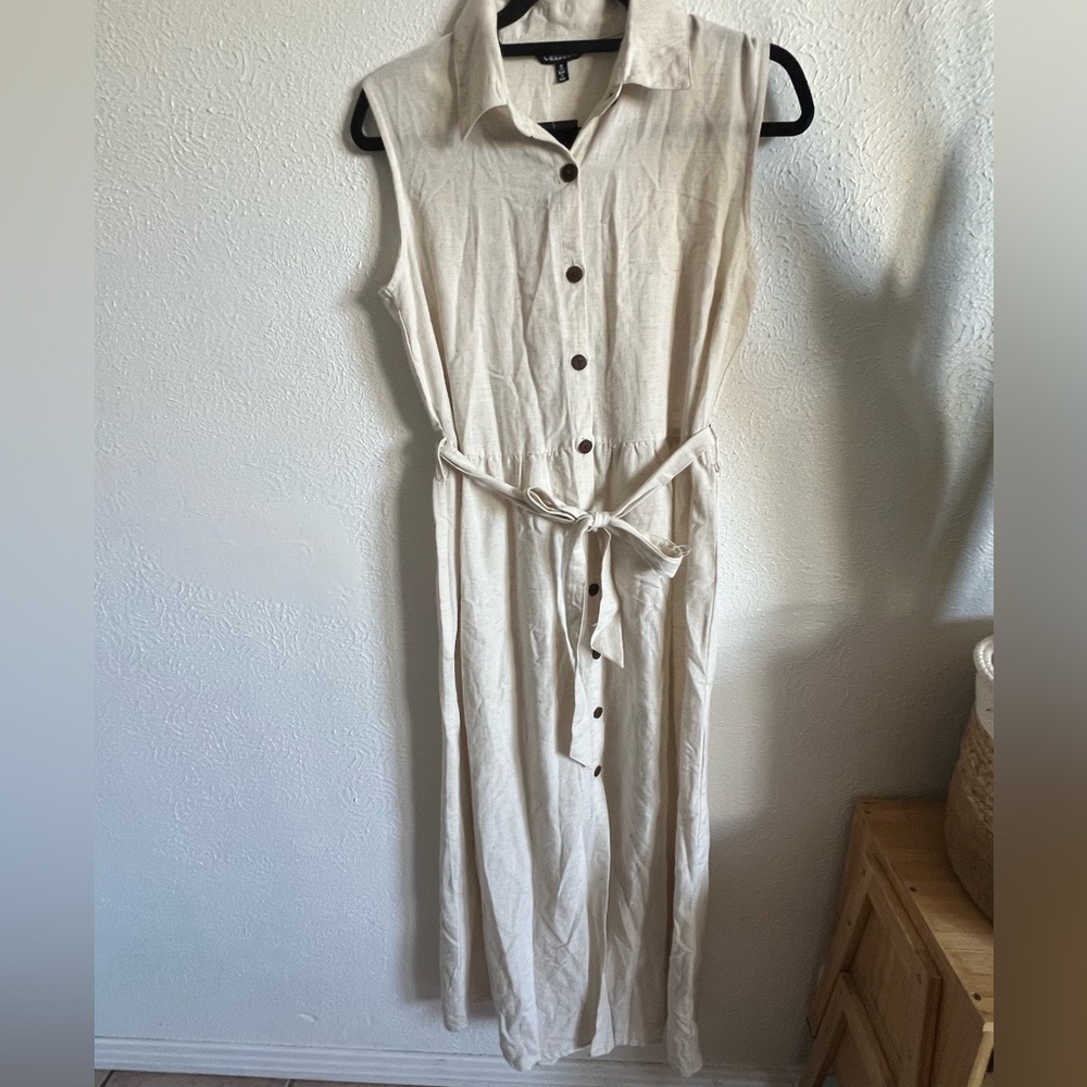 Sleeveless Cream Button-Down Dress